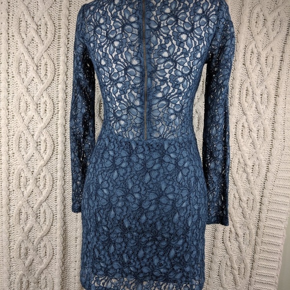 Talula Aritzia Blue Lace Dress 2 - Picture 3 of 8